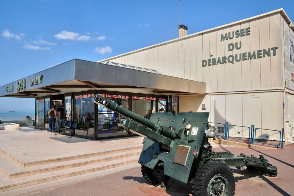 Le Joffre - Studio Sur La Digue En Centre Ville Arromanches-les-Bains Exterior photo